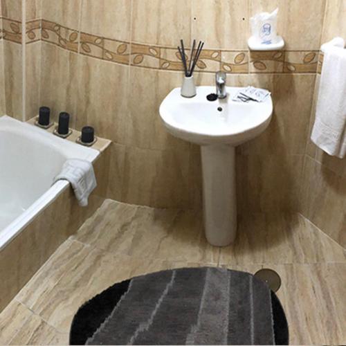 טורמולינוס Puerta Del Sol Trm Only Adults Aparts מראה חיצוני תמונה